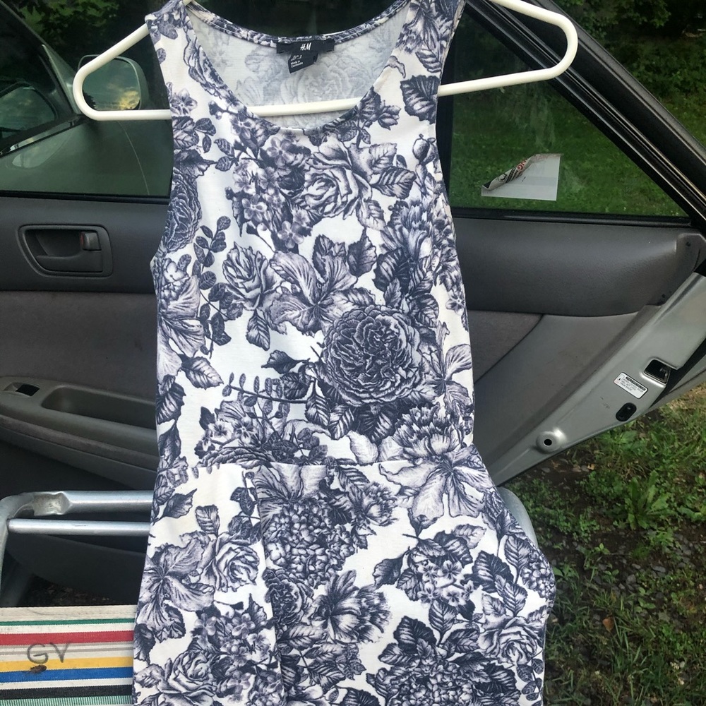 Super cute summer dress